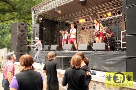 Vostochny Front Orchestra (D) This Is Ska Festival - Wasserburg, Rosslau - 27. Juni 2009 (12).jpg